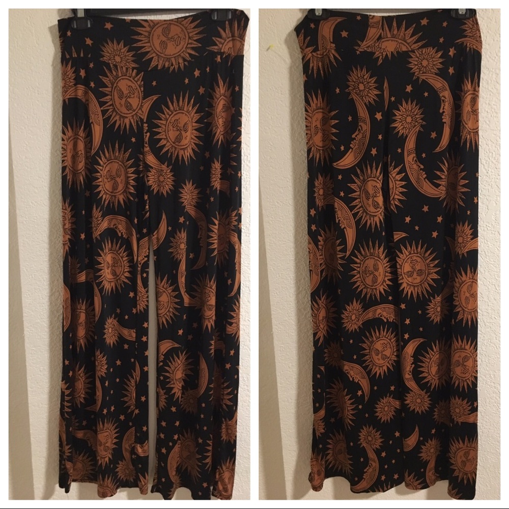 Black and Fold Lounge Pant - Size Medium